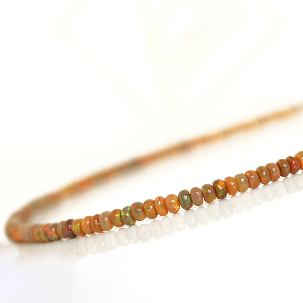 Aurifex Goldschmiede Koblenz Halskette aus der Kollektion Unikat in Rotgold mit Opal