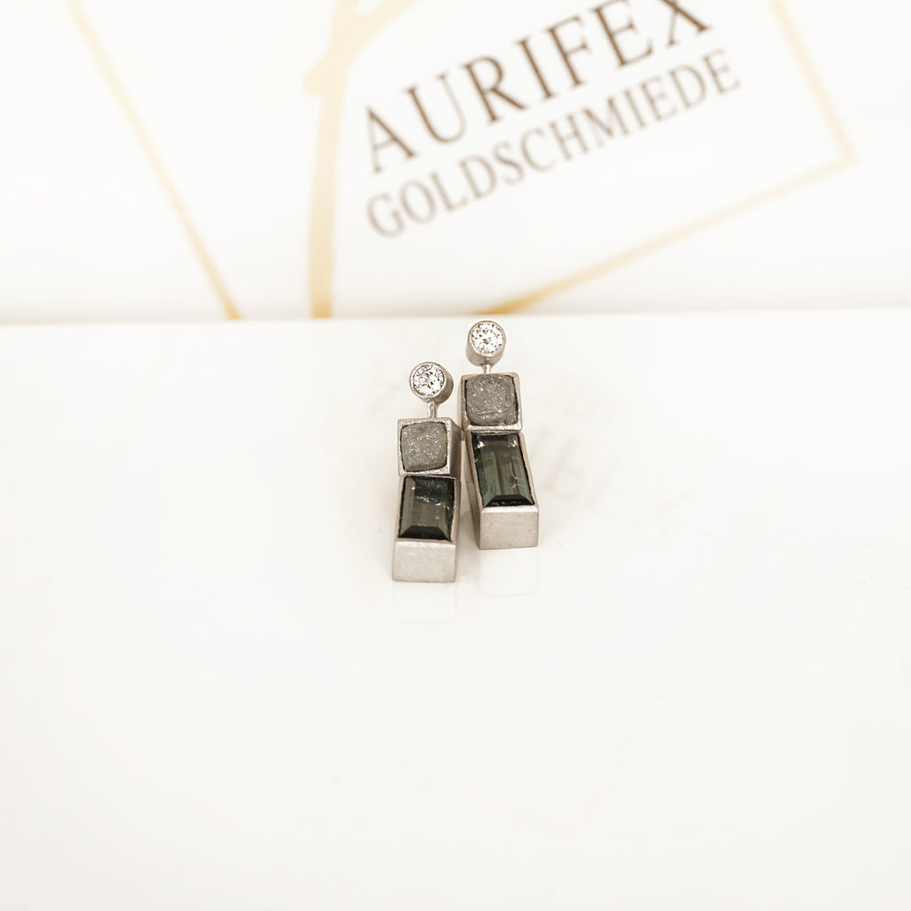 Aurifex Goldschmiede Koblenz Anhänger aus der Kollektion Unikat in Platin mit Turmalin und Diamant