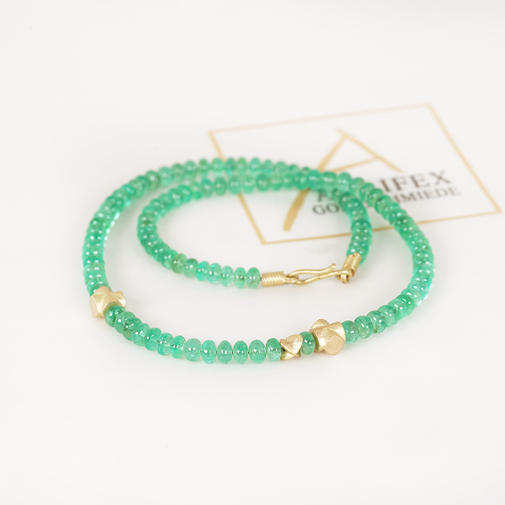 Aurifex Goldschmiede Koblenz Kette mit Smaragd und Gelbgold