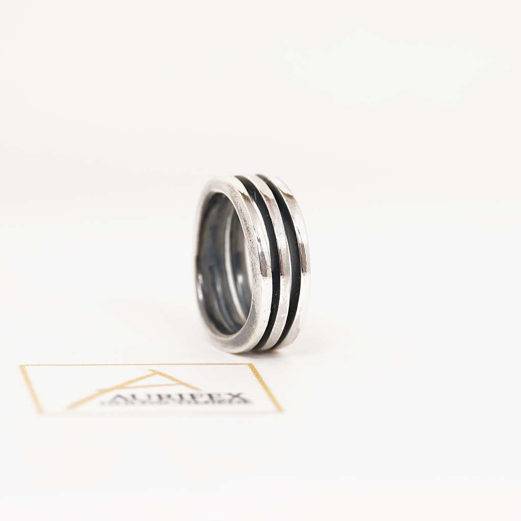 Aurifex Goldschmiede Koblenz Ring Dreifach aus der Kollektion PUR in Silber