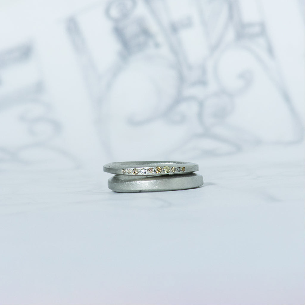 Aurifex Goldschmiede Koblenz Ringe aus der Kollektion PUR in Platin mit Brillanten
