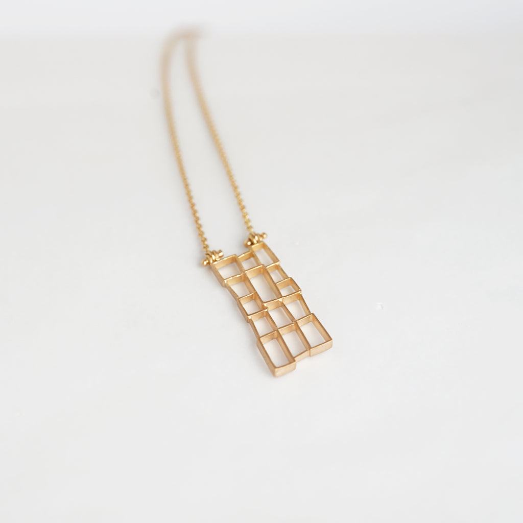 Aurifex Goldschmiede Koblenz Kette aus der Kollektion Carré in Rotgold