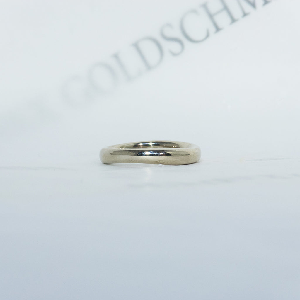 Aurifex Goldschmiede Koblenz Ring aus der Kollektion PUR in Weißgold