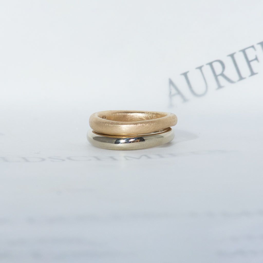 Aurifex Goldschmiede Koblenz Ringe aus der Kollektion PUR in Weißgold und Rotgold