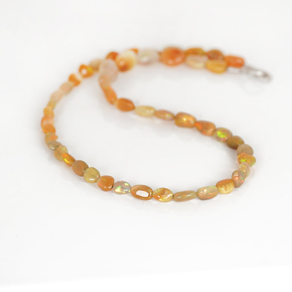 Aurifex Goldschmiede Koblenz Halsschmuck aus der Kollektion Unikat in Platin mit Opal