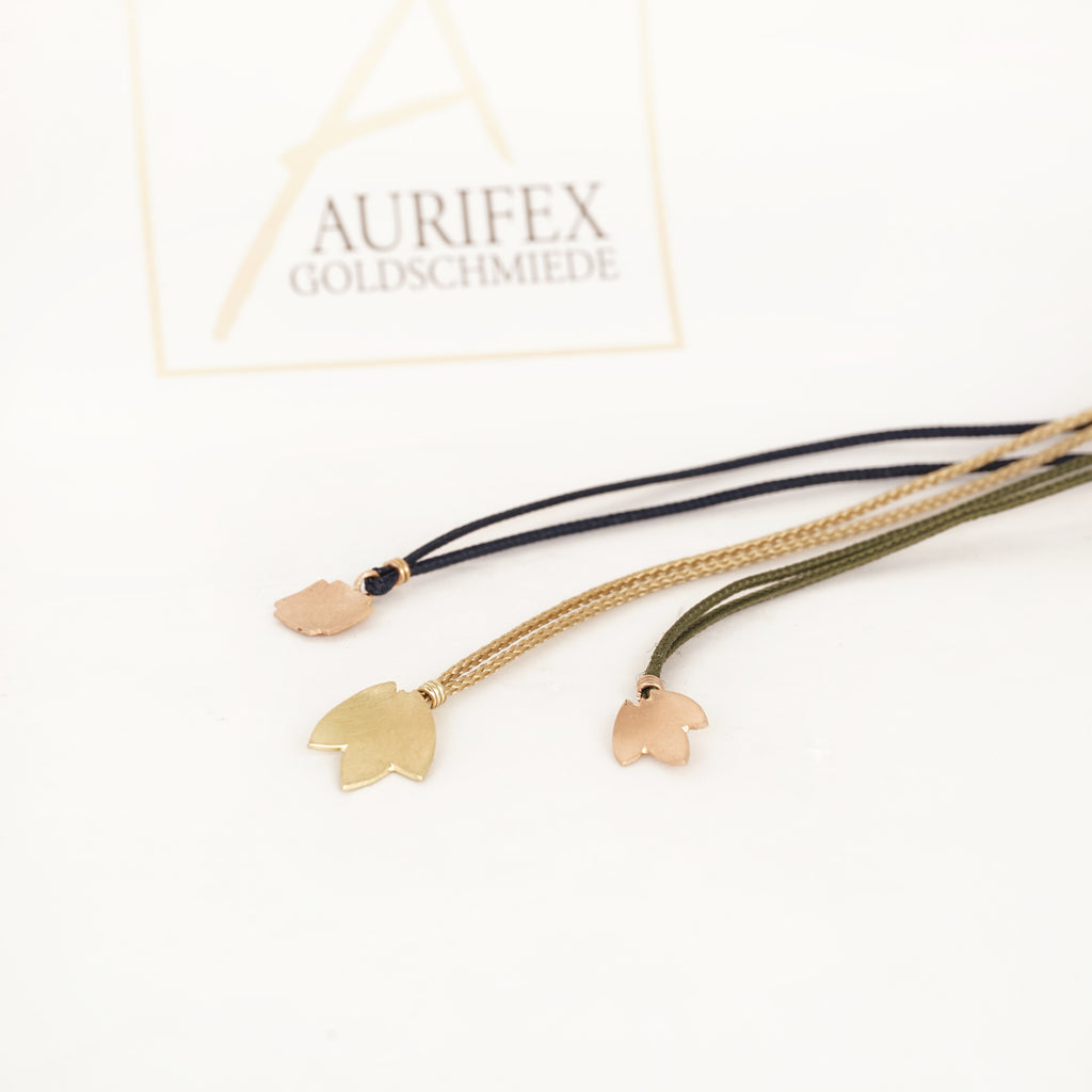Aurifex Goldschmiede Koblenz Anhänger aus der Kollektion Feine Form in Rotgold