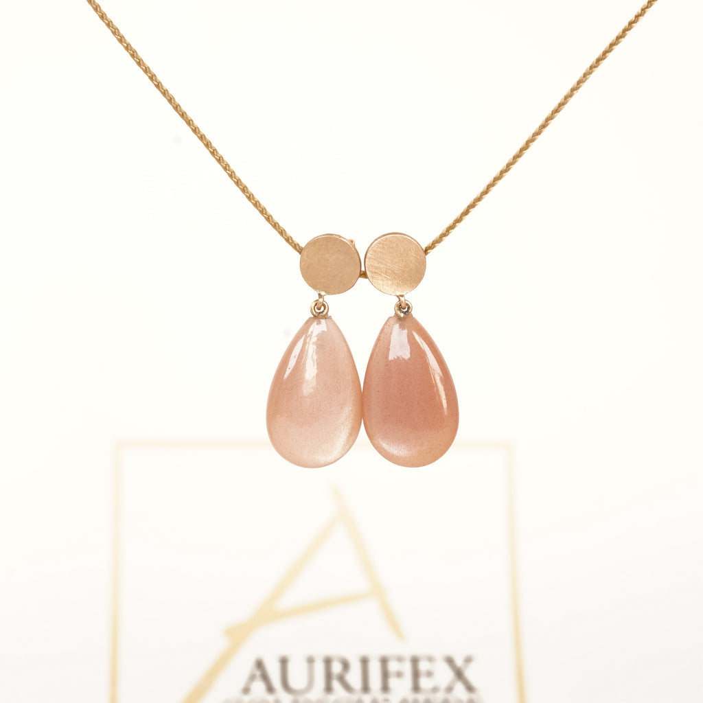 Aurifex Goldschmiede Koblenz Ohrringe aus der Kollektion Unikat in Rotgold mit Mondstein