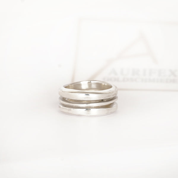 Aurifex Goldschmiede Koblenz Ring aus der Kollektion PUR bestehend aus drei Ringen gefertigt in 925/000 Silber 