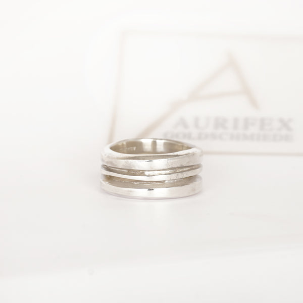 Aurifex Goldschmiede Koblenz Ring aus der Kollektion PUR bestehend aus drei Ringen gefertigt in 925/000 Silber 