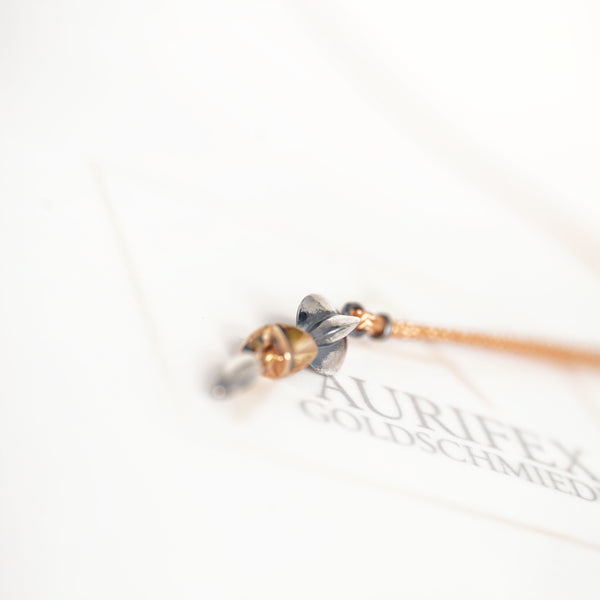 Aurifex Goldschmiede Koblenz Bicolor Halsschmuck aus der Kollektion Feine Form in Silber mit Rotgold