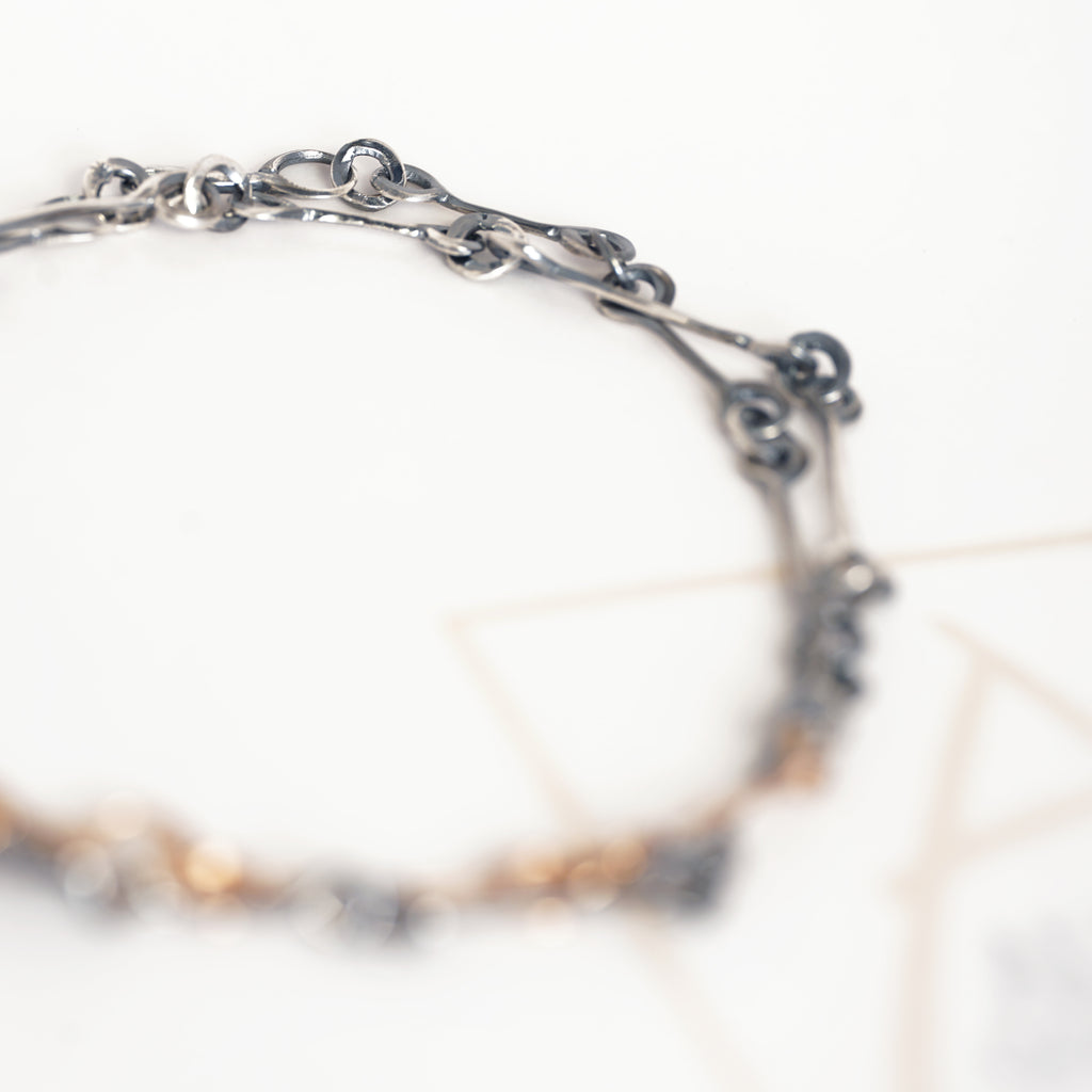 Aurifex Goldschmiede Koblenz Bicolor Halsschmuck aus der Kollektion PUR in Silber mit Gelbgold