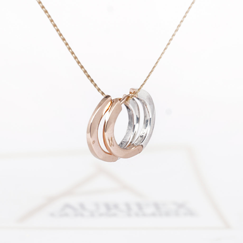 Aurifex Goldschmiede Koblenz Creolen aus der Kollektion PUR gefertigt in Silber und Rotgold