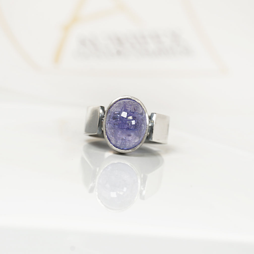 Aurifex Goldschmiede Koblenz Ring aus der Kollektion Unikat in Silber mit Platin und Tansanit