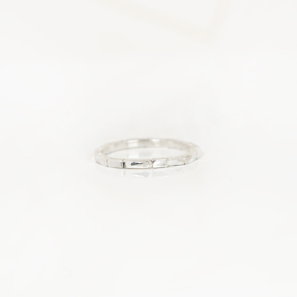 Aurifex Goldschmiede Koblenz Ring aus der Kollektion Flächen in Silber