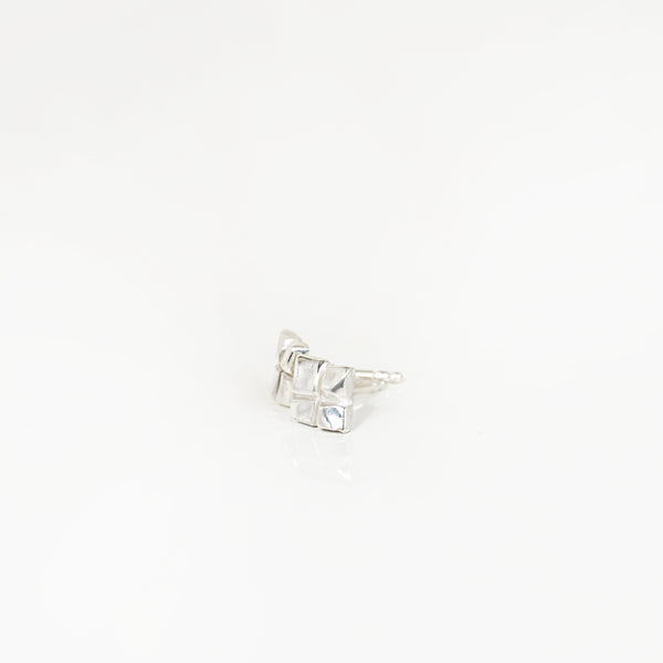 Aurifex Goldschmiede Koblenz Ohrstecker aus der Kollektion Flächen in Silber