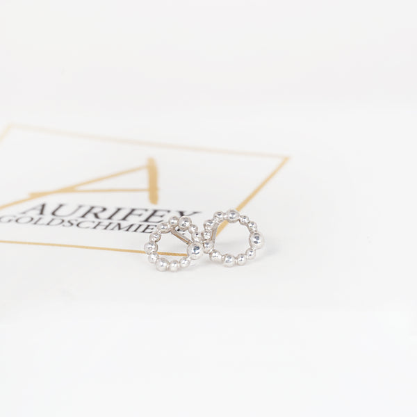 Aurifex Goldschmiede Koblenz Ohrringe aus der Kollektion Feine Form in Silber mit Kugeln
