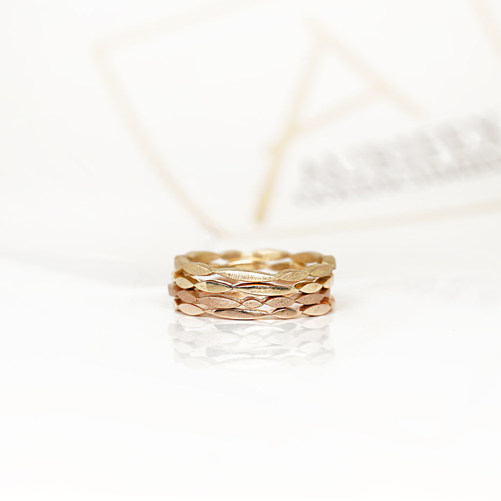 Aurifex Goldschmiede Koblenz Ring aus der Kollektion Feine Form in Rotgold 