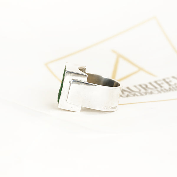 Aurifex Goldschmiede Koblenz Ring aus der Kollektion Silber in Silber mit Uvarovit