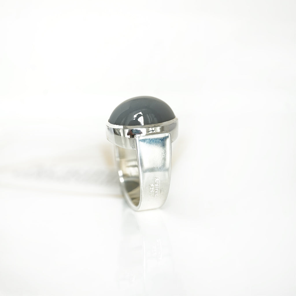 Aurifex Goldschmiede Koblenz Ring aus der Kollektion Silber in Silber mit Mondstein