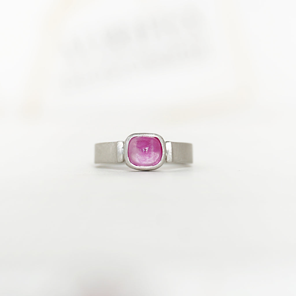 Aurifex Goldschmiede Koblenz Ring aus der Kollektion Unikat in Platin mit Rubin