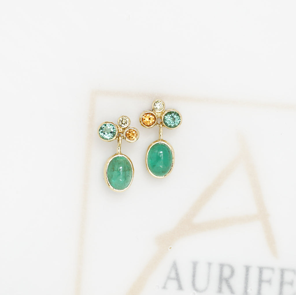 Aurifex Goldschmiede Ohrstecker aus der Kollektion Unikat ins Gelbgold mit Smaragd, Mandarin Granat, Turmalin und Brillant