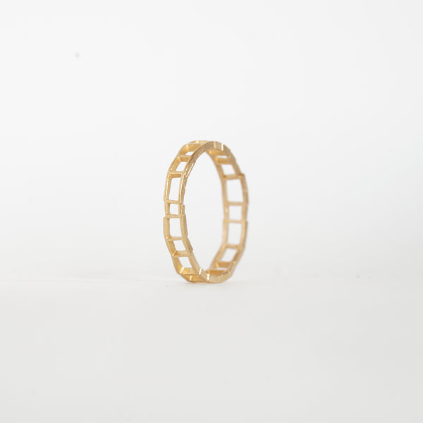 Aurifex Goldschmiede Koblenz Ring aus der Kollektion Carré in Rotgold