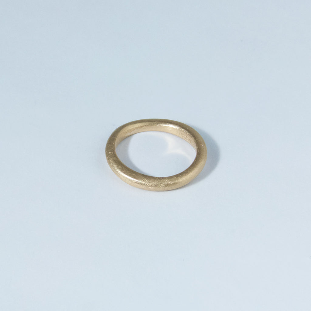 Ring aus der Kollektion PUR in Rotgold