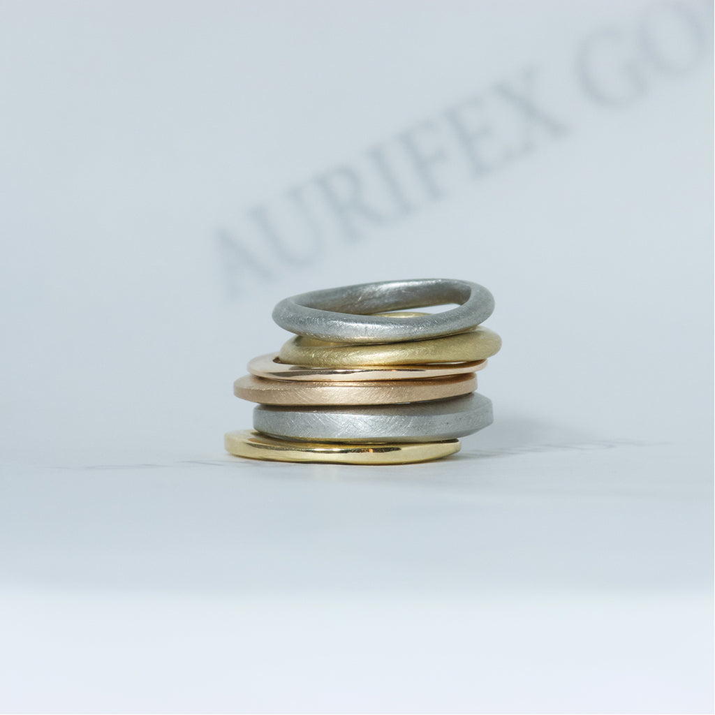 Aurifex Goldschmiede Koblenz Ringe aus der Kollektion PUR in Gelbgold, Weißgold und Rotgold